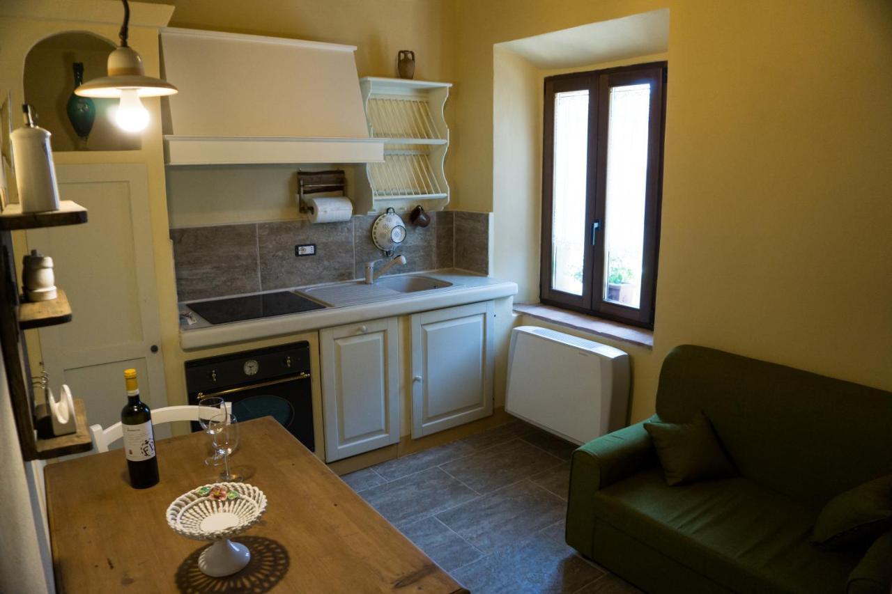Antica Casa Del Glicine Daire Poggibonsi Dış mekan fotoğraf