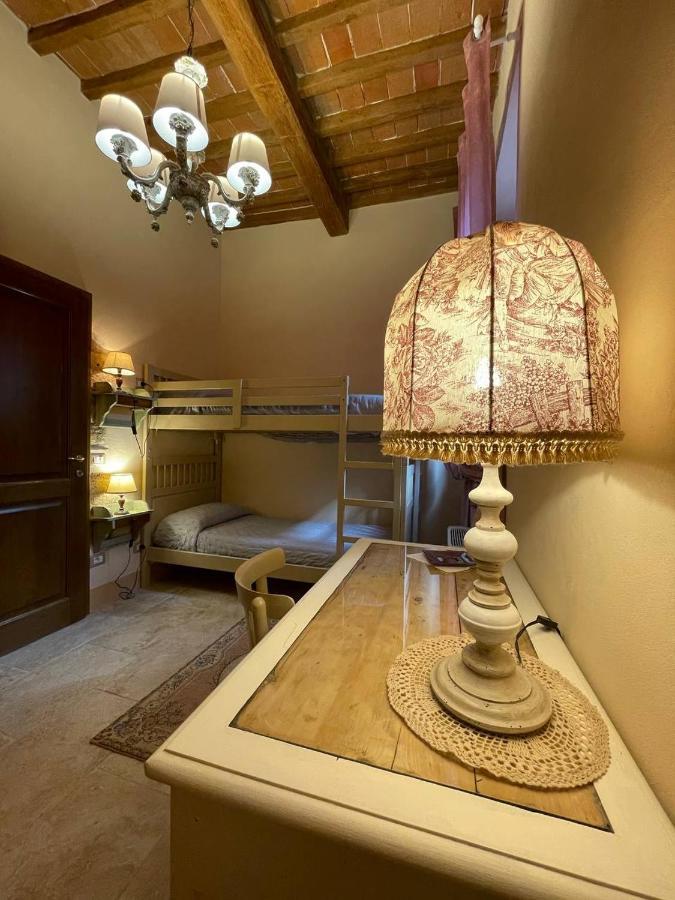 Antica Casa Del Glicine Daire Poggibonsi Dış mekan fotoğraf