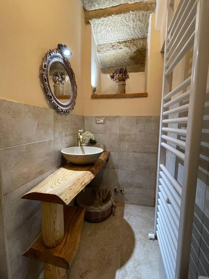 Antica Casa Del Glicine Daire Poggibonsi Dış mekan fotoğraf